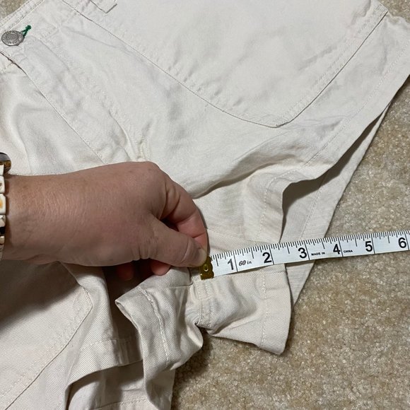 Tommy Hilfiger Khaki Shorts 11 - Picture 9 of 9